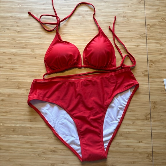 Three piece strawberry swimsuit with coverup new - Picture 2 of 3